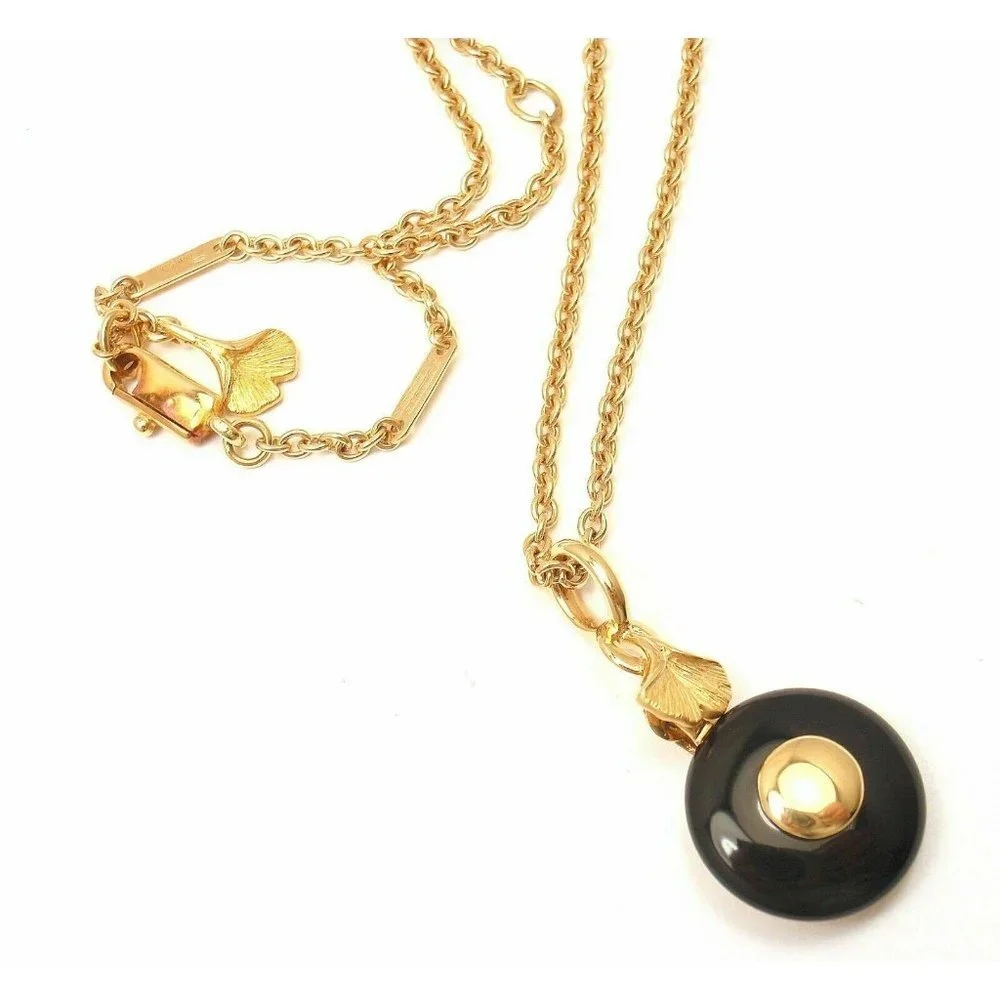New! Authentic Carrera Y Carrera 18k Yellow Gold Ginkgo Onyx Pendant Necklace​